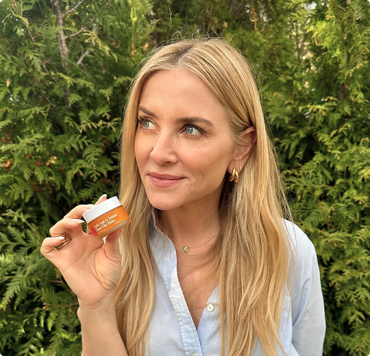 Review by Jessica Capshaw