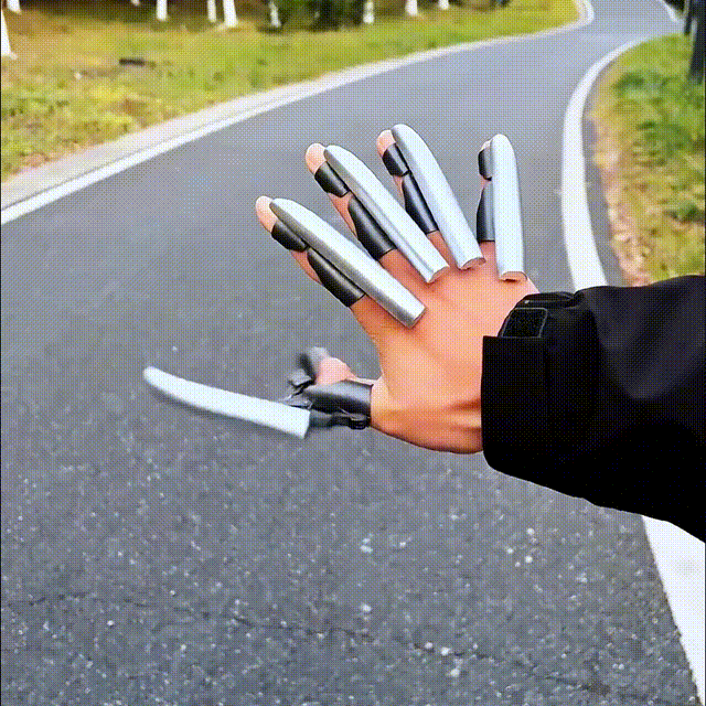 ⚡️Mechanical Retractable Wolf Claw 6 pcs