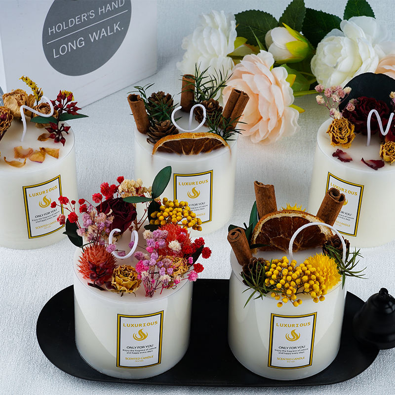 Handmade Dried Flower Scented Candles | Custom Label Wholesale Soy Wax Large Pillar Candles